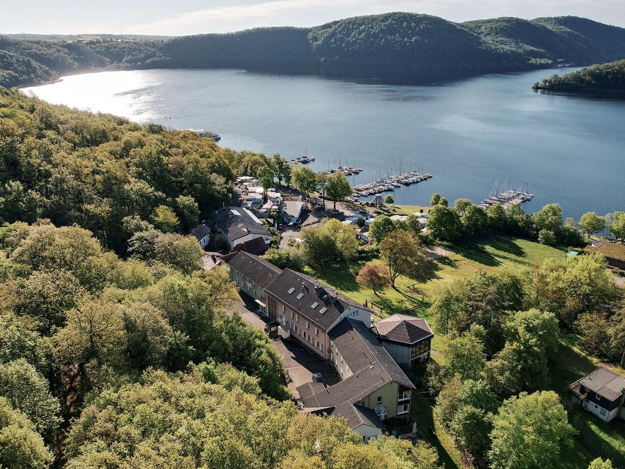 Jugendherberge Waldeck Am Edersee Exteriör bild